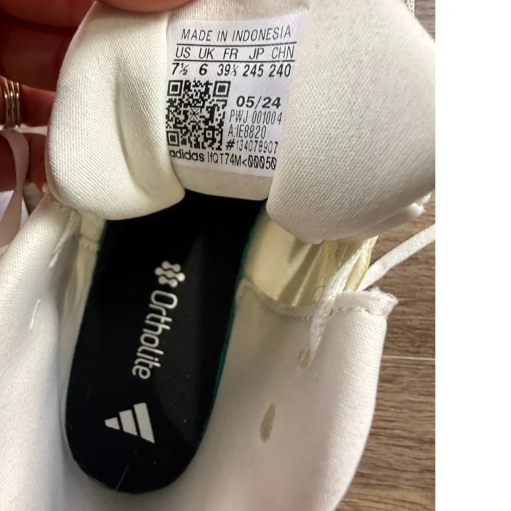Adidas Runfalcon 5 Womens Running Shoes Off White Silver Size 7.5 Sporty Casual